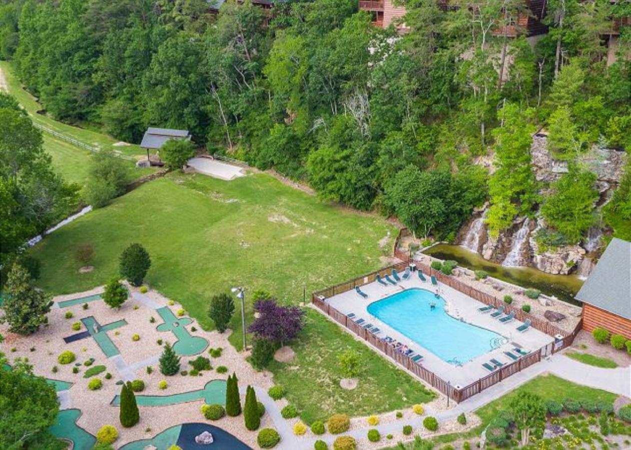 Wonderland Dream Villa Sevierville Exterior photo